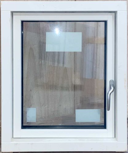 Sidehængt vindue i hvid fra JK-genbrugscenter