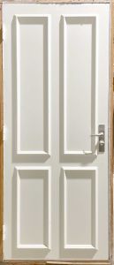 Fyldningsdør med karm