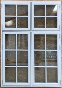 Sidehængt bondehusvindue